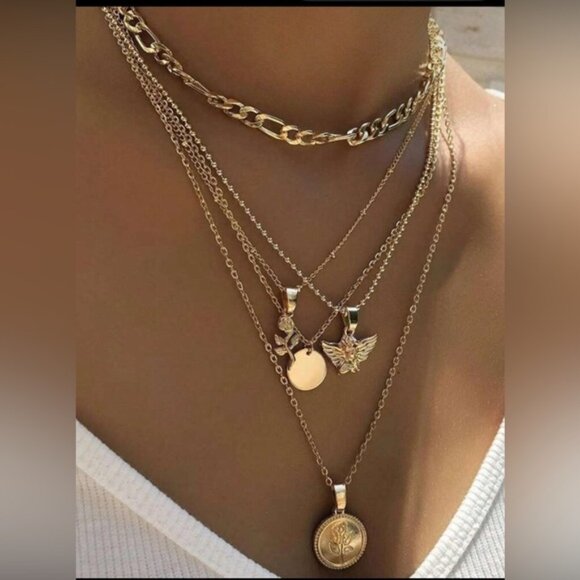 Gold 1pc Angel & Disc Layered Necklace - Picture 1 of 2